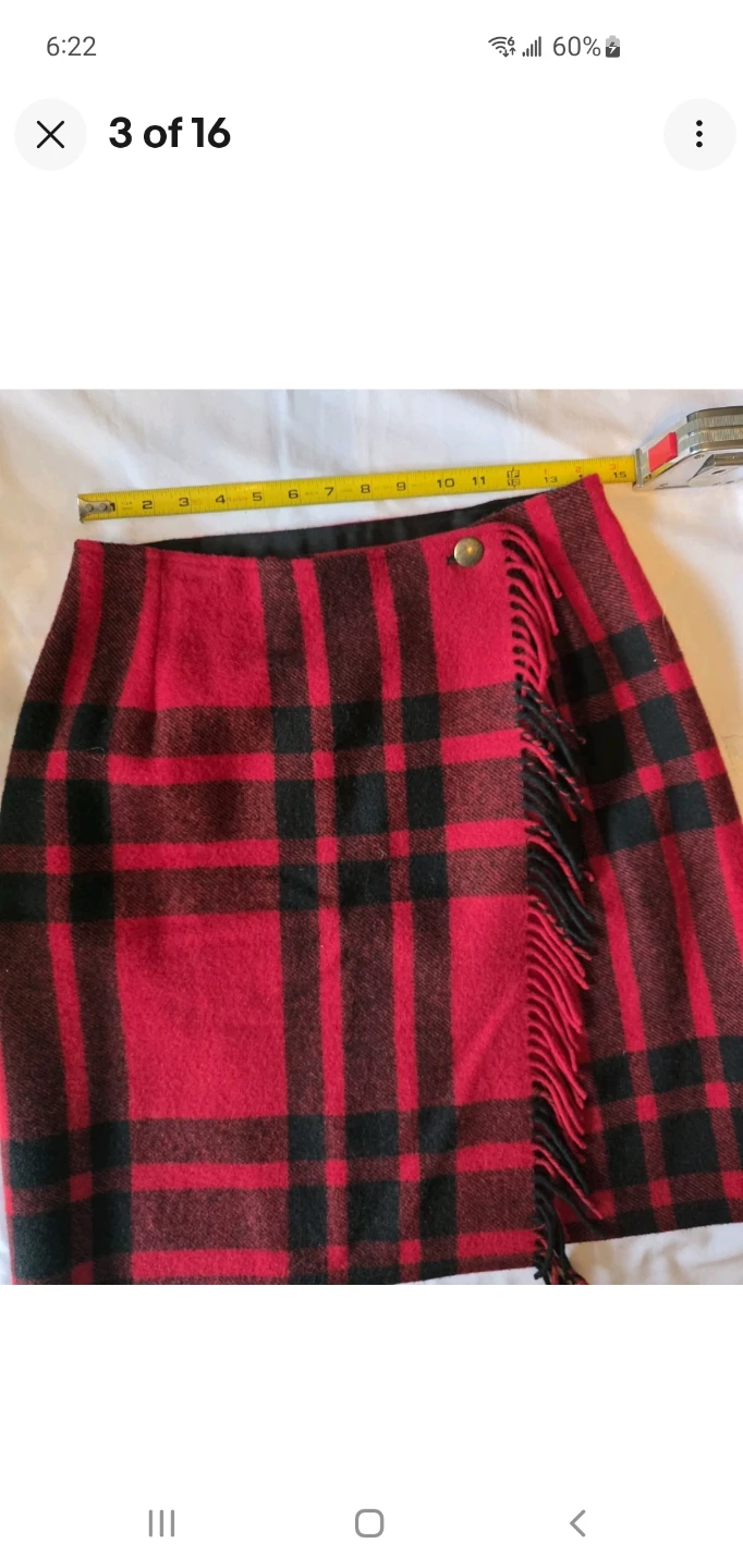 Red and black plaid wrap skirt - photo 4
