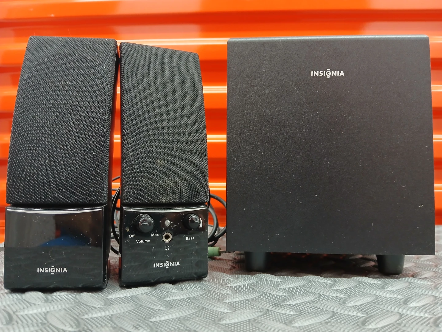 Insignia Computer Speaker System