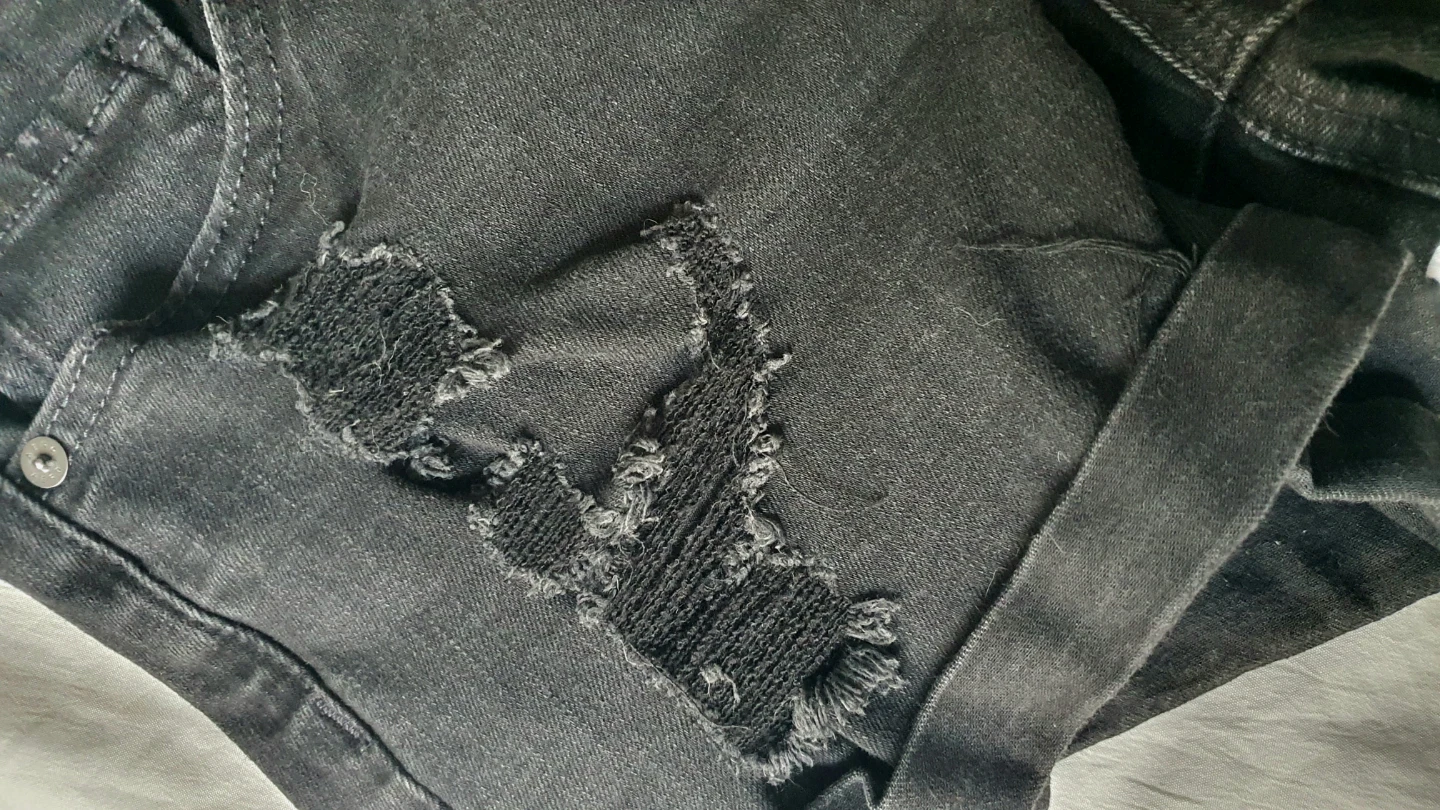 High-Rise Midi Jean Shorts - photo 3