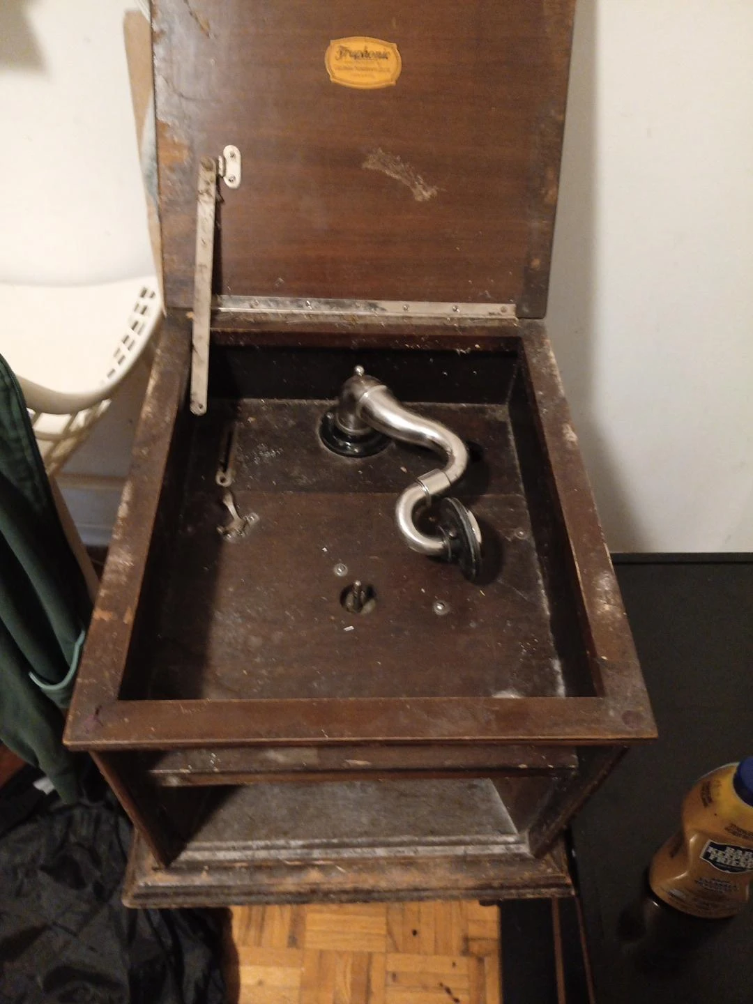 Vintage Truphonic Gramophone Record Player