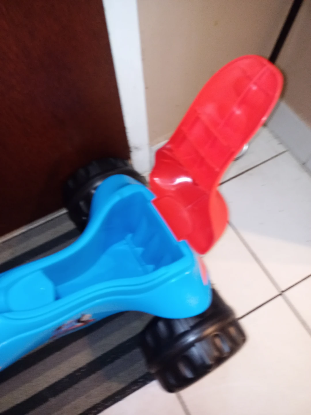FISHER PRICE Tricycle - New! - photo 3