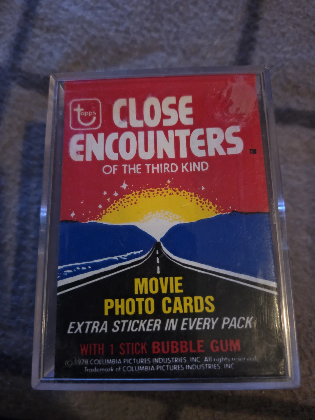 Topps Close Encounters of the Third Kind Cards