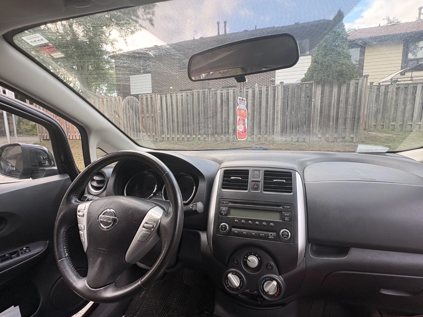 Black Nissan Versa Note Hatchback - photo 5