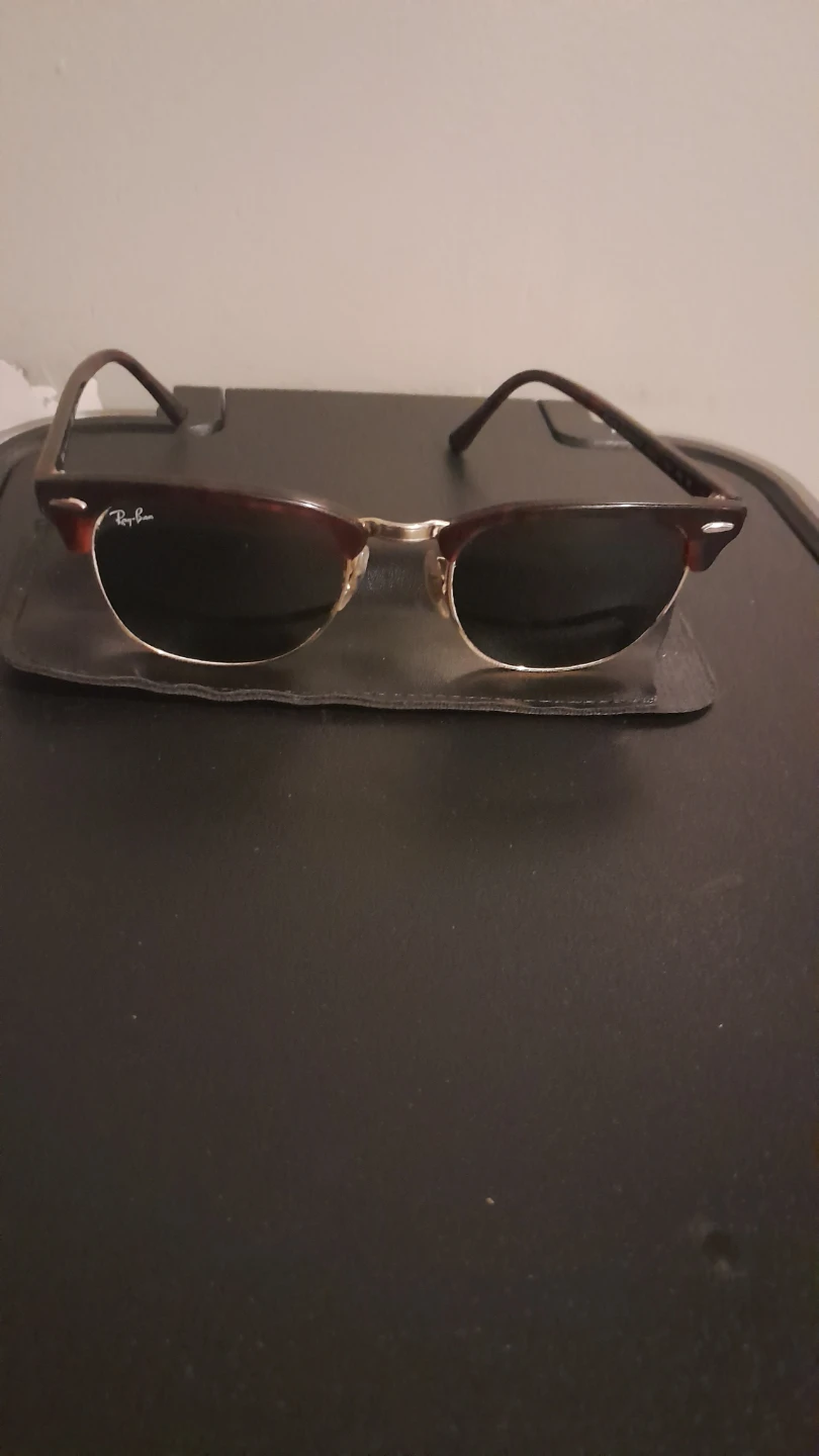 Rayban sunglasses mint condition