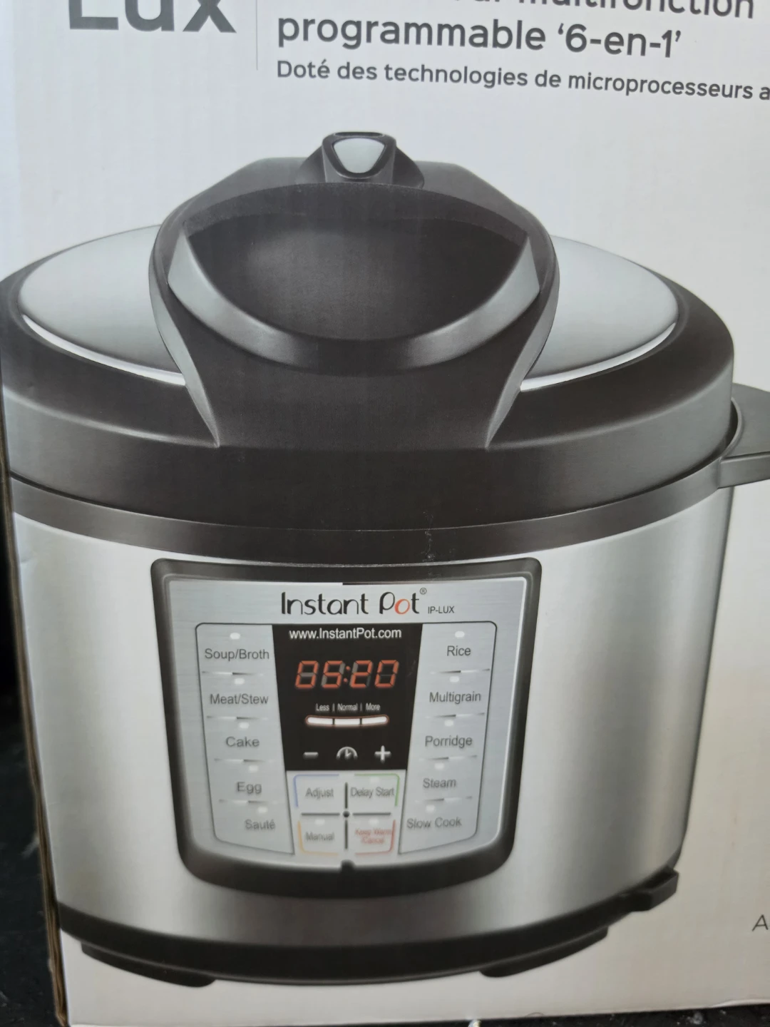 Instant Pot Lux 6-in-1 Programmable Pressure Cooker