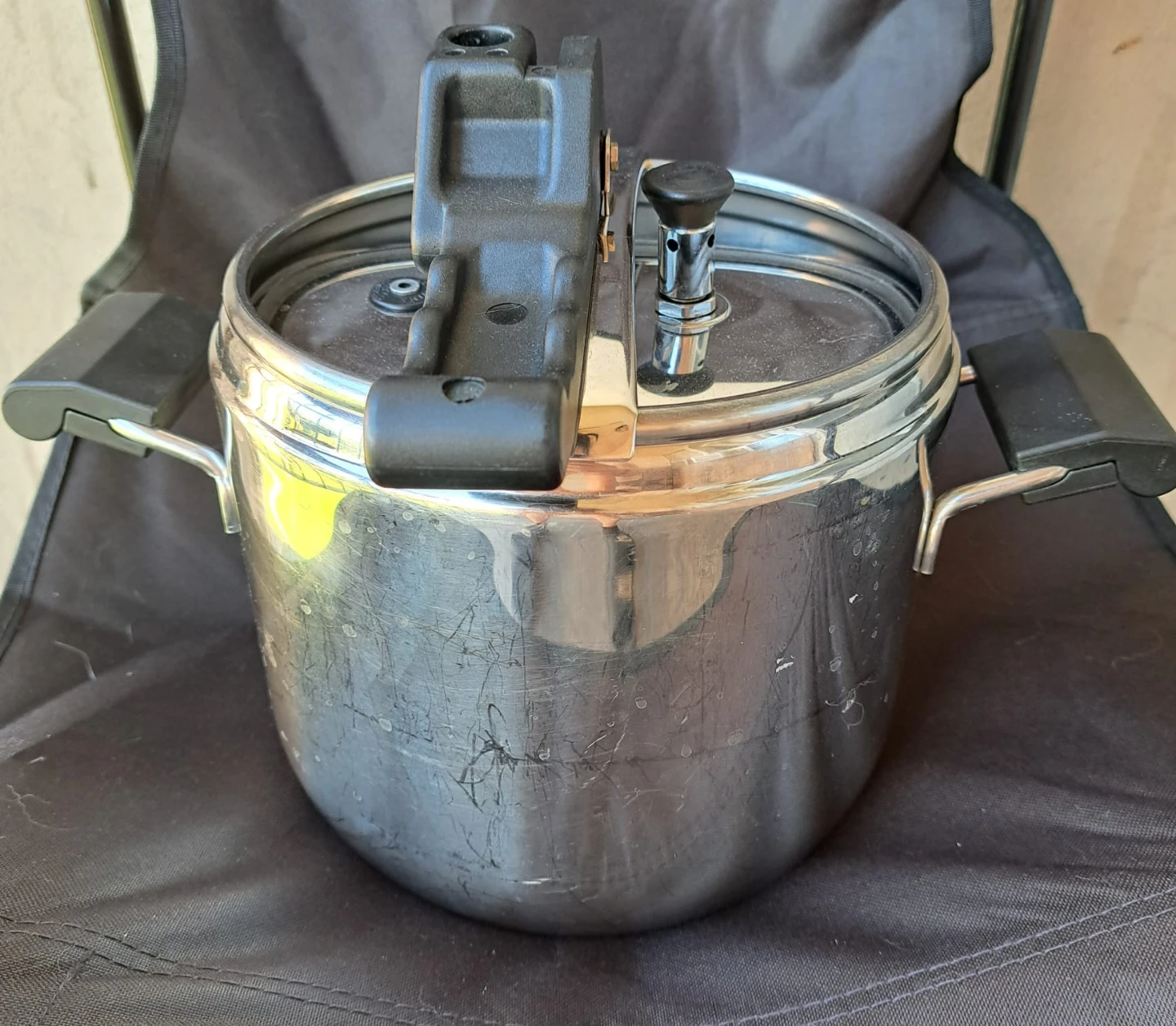 Lagostina 7L Pressure Cooker