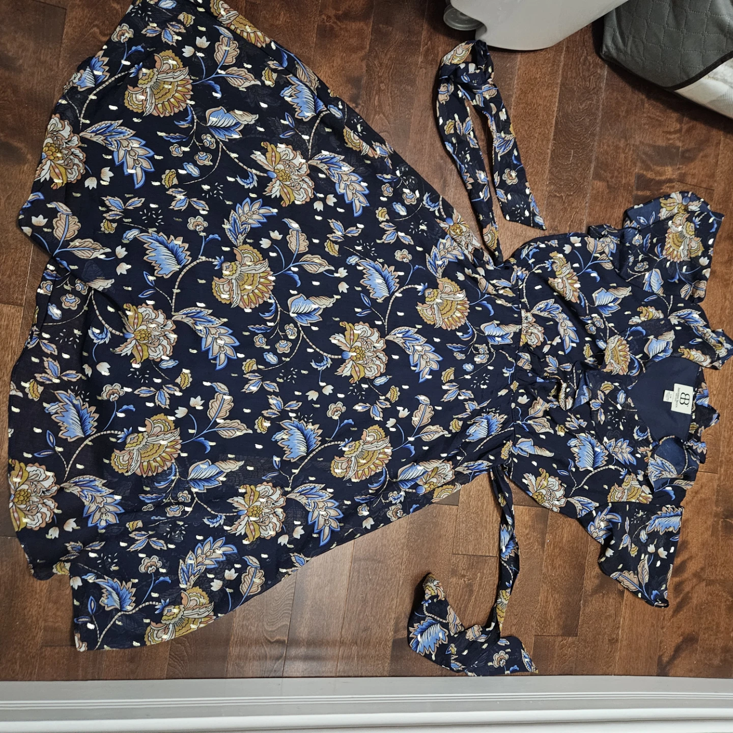 Brand new Bailey Blue Floral Dress size large
