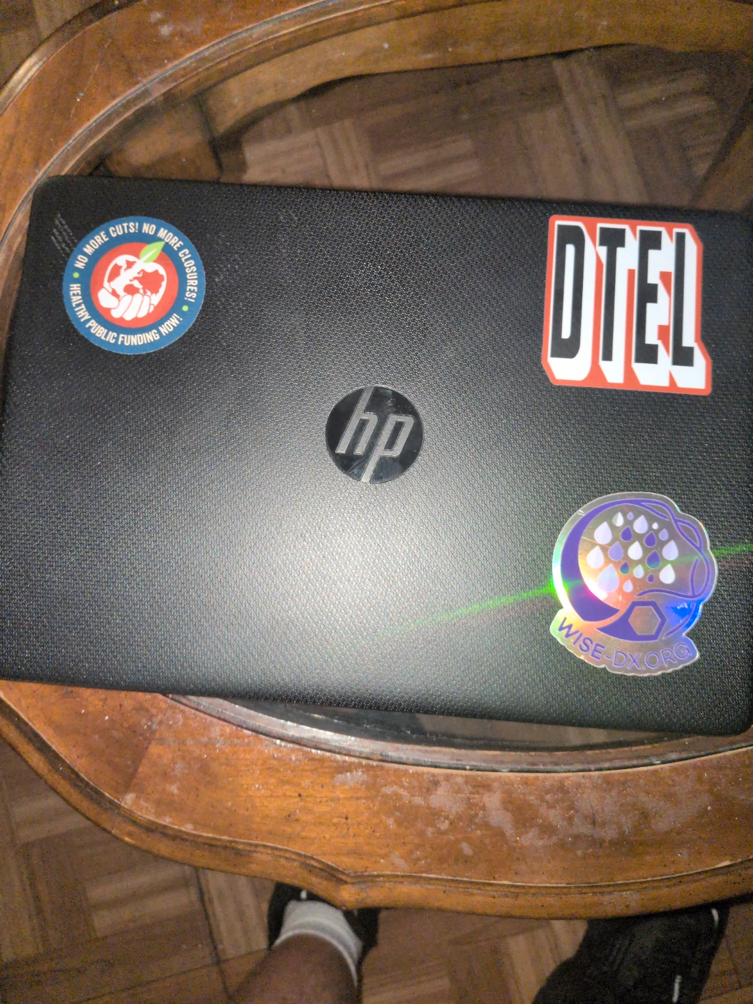 HP Laptop with Logitech Wireless Mouse - photo 2