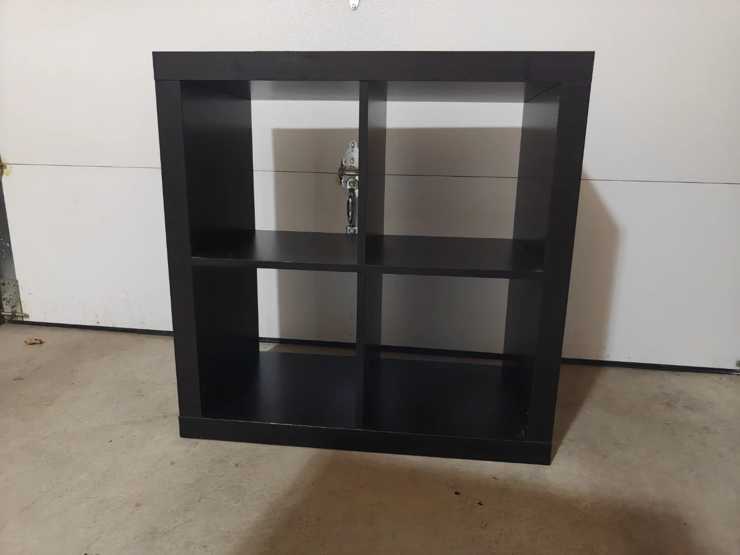 4 Shelving Unit