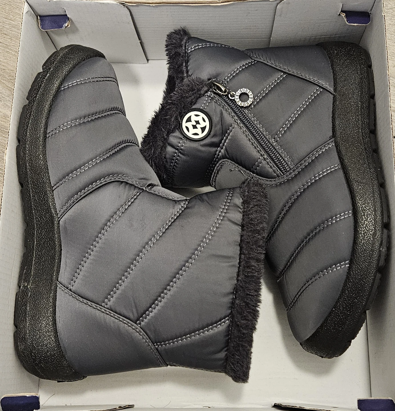 Quilted Winter Boots - Grey