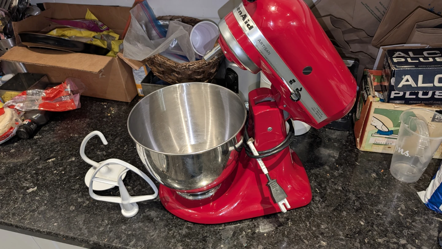KitchenAid Artisan Stand Mixer - Red - photo 3