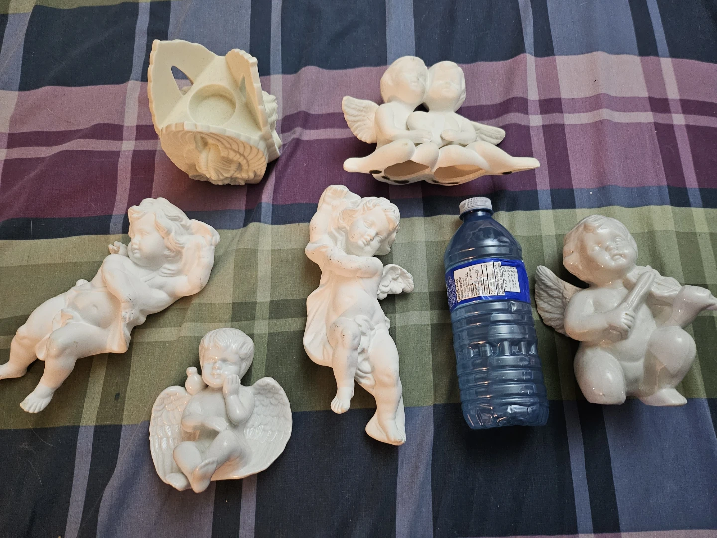 Set of 6 White Ceramic Angel Figurines and Holder - photo 2