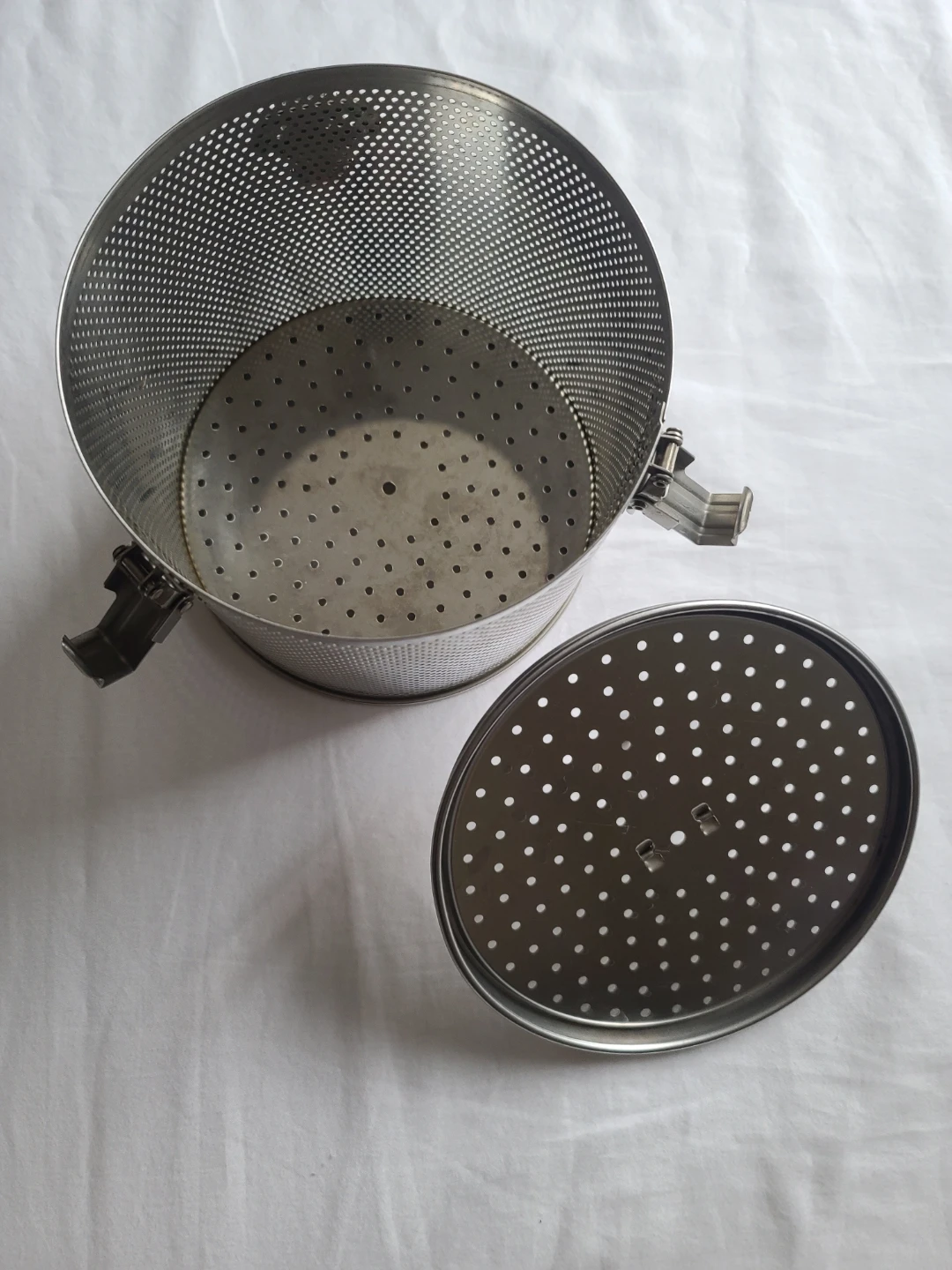 Stainless Steel Steamer Basket - photo 3