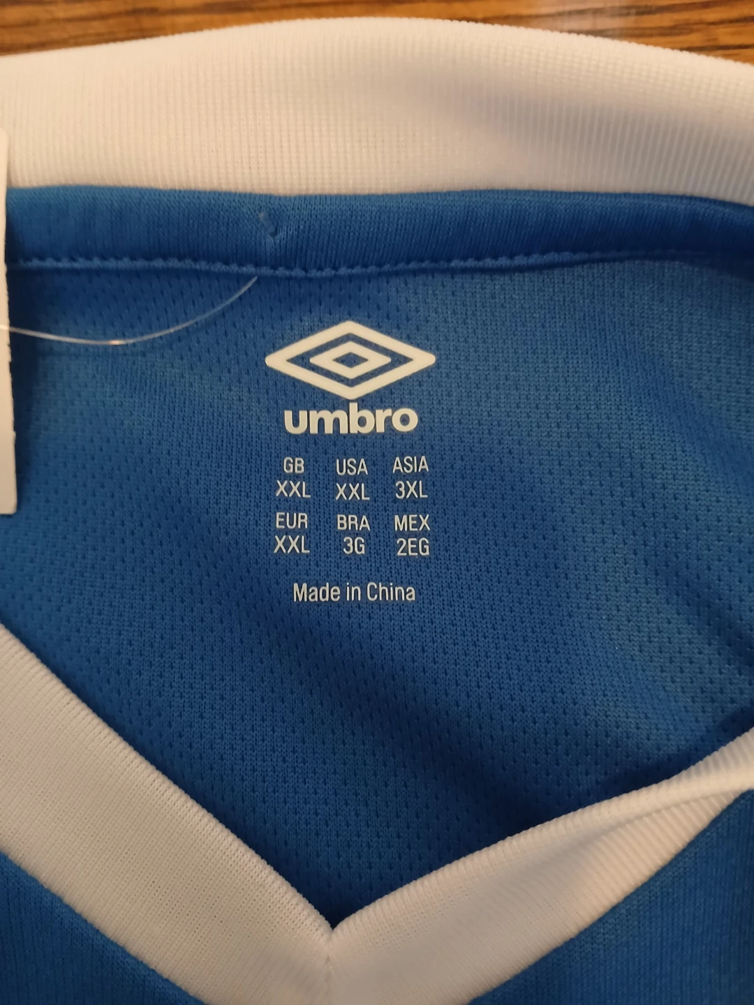 New Umbro Soccer Jersey XXL 🏈 - photo 5