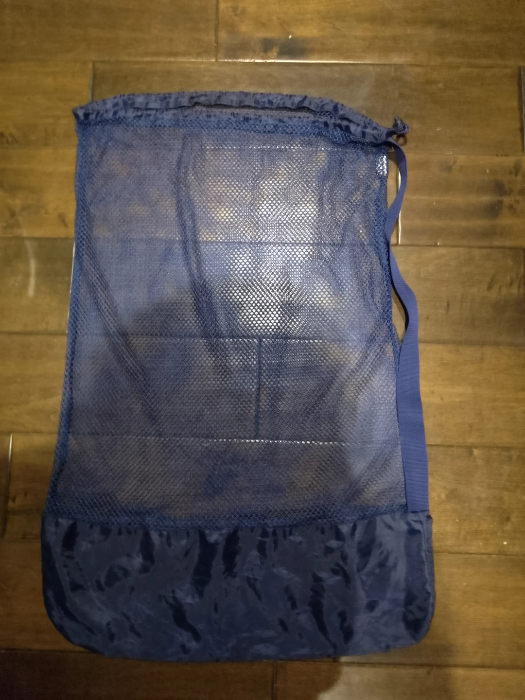 Blue Mesh Laundry-bag 🏈
