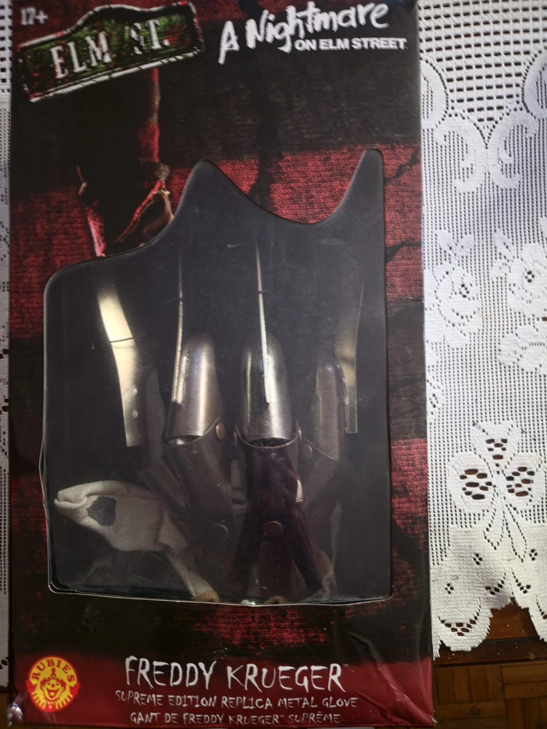 Rubies Freddy Krueger Supreme Edition Metal Glove