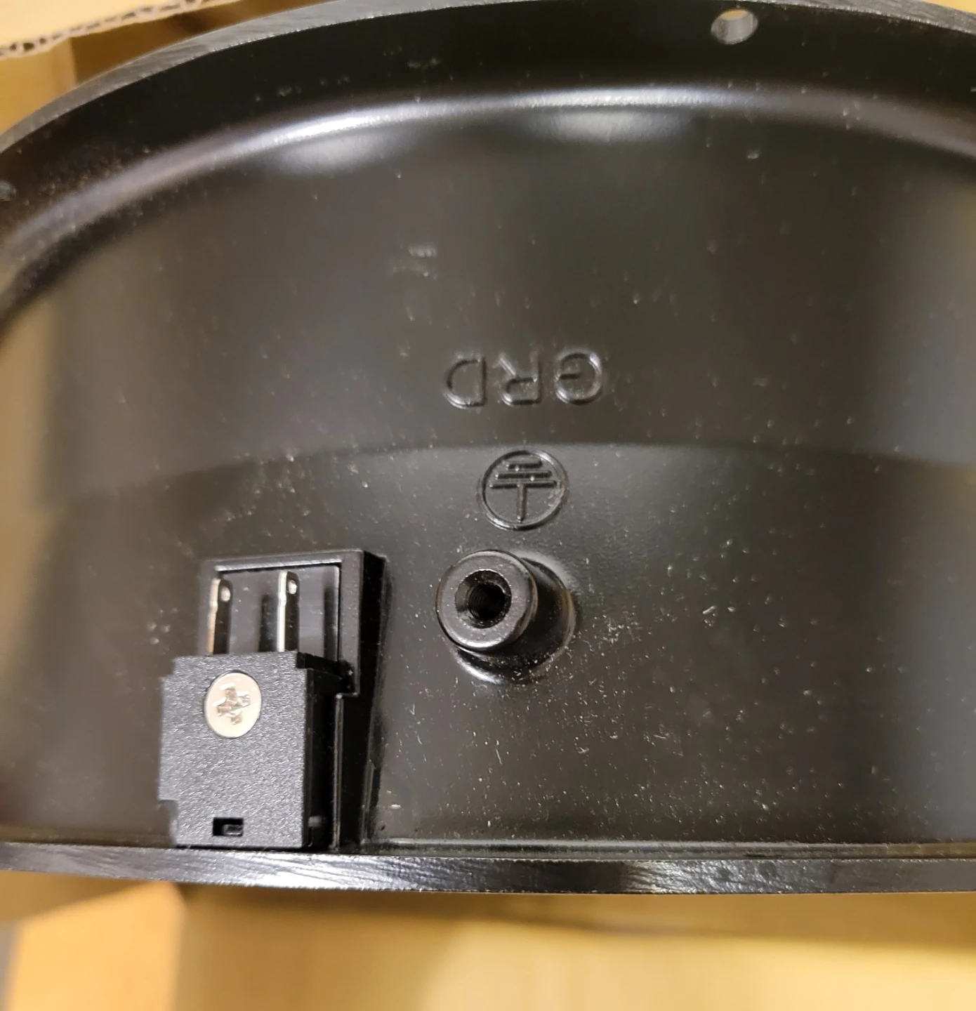 MECHATRONICS UF25GC23-BTH AC230V 31W/33W Cooling Fan - photo 2