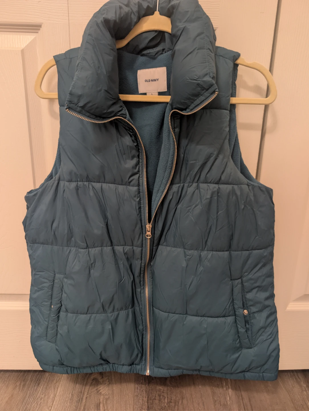Old Navy Puffer Vest Blue