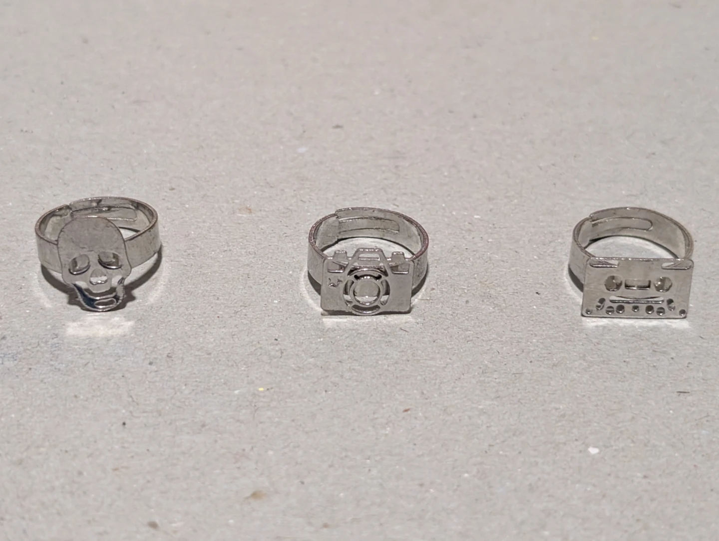 Jewellery: Set of 3 Silver Tone Rings