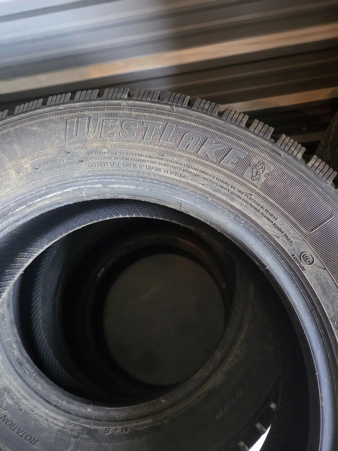 205/60R16 Frost Extreme Winter Tires - photo 3