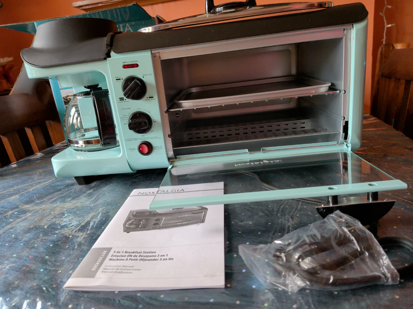 Nostalgia Retro 3-in-1 Breakfast Station - photo 2