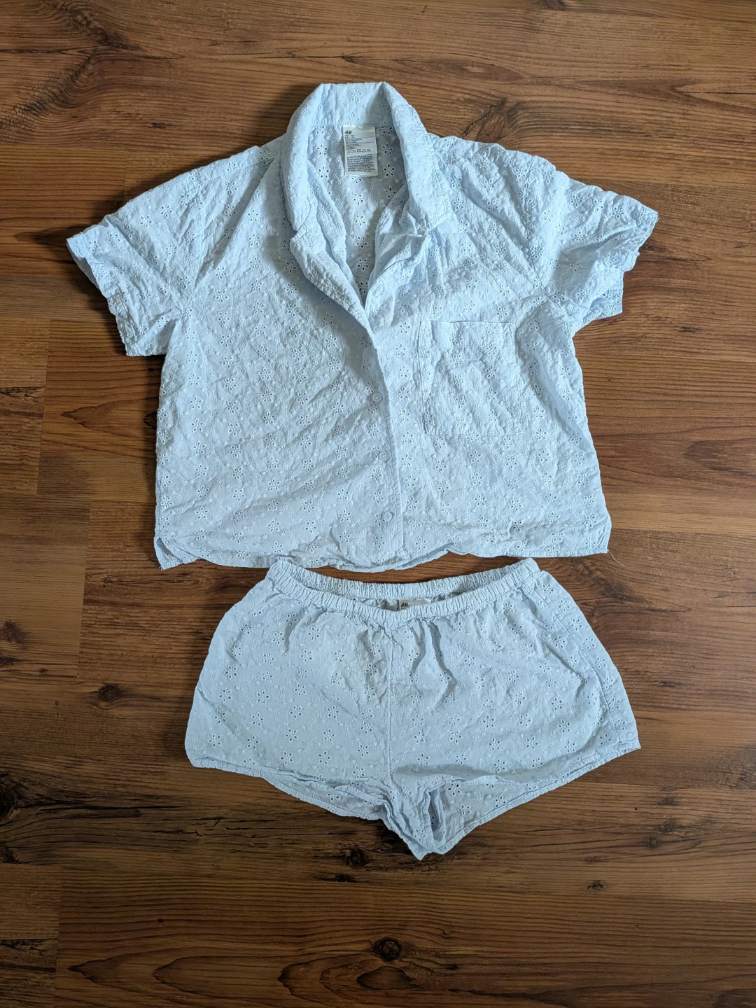 🏈H&M Eyelet Pajama Set - Size XS
