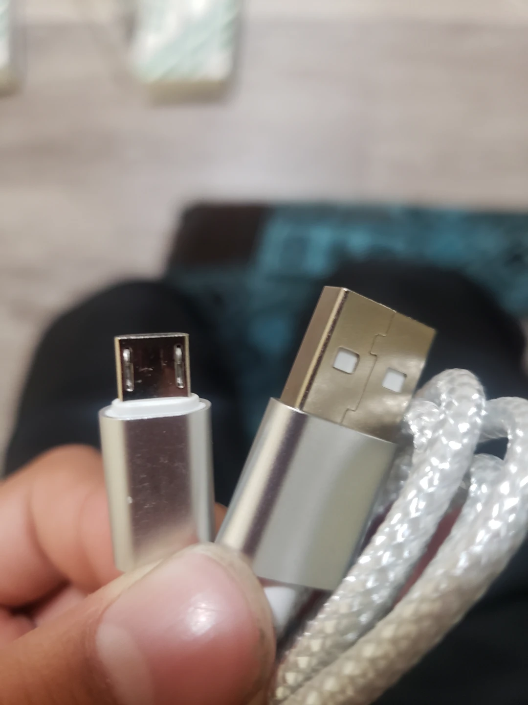 4 Braided USB-A to Micro Cables - photo 2