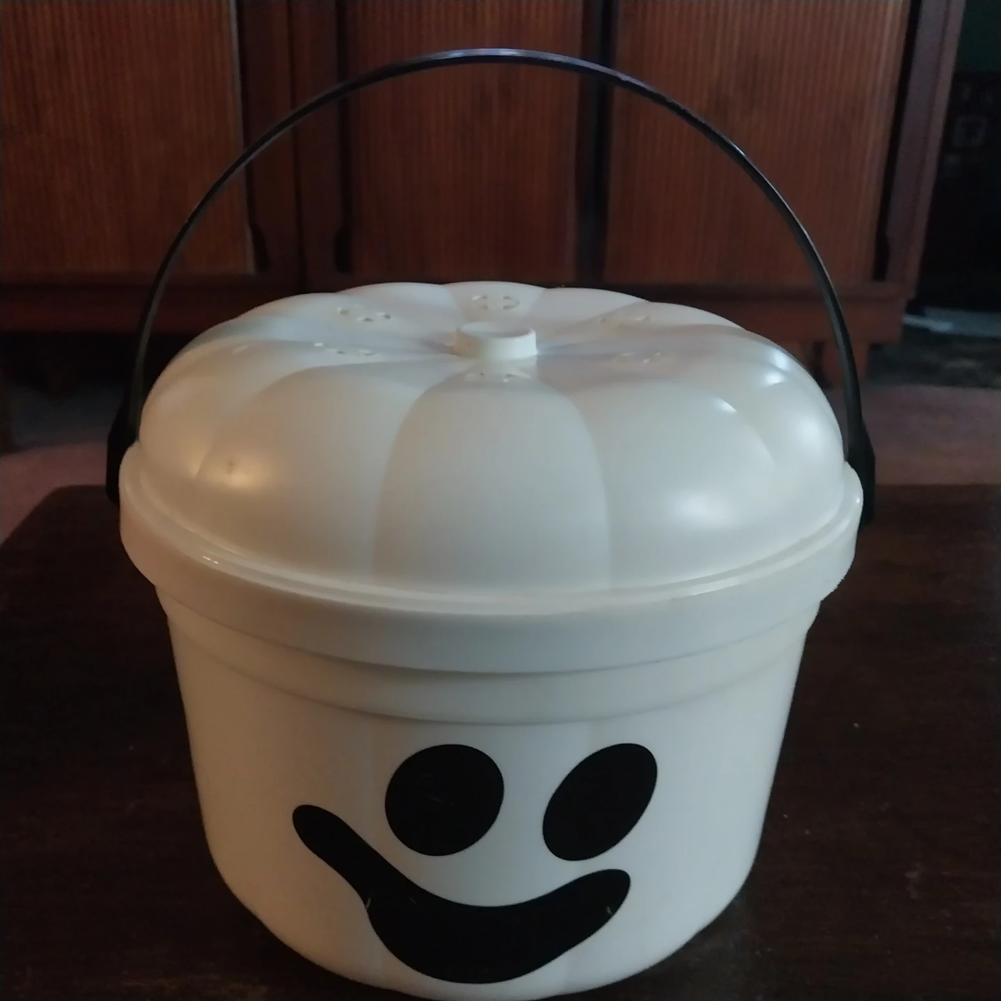 🏈1985 McDonald's Ghost Halloween Bucket🏈