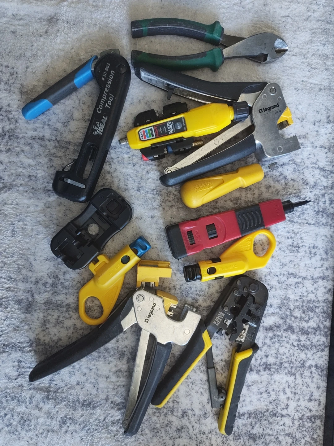 Assorted Professional Data and Cable Tools