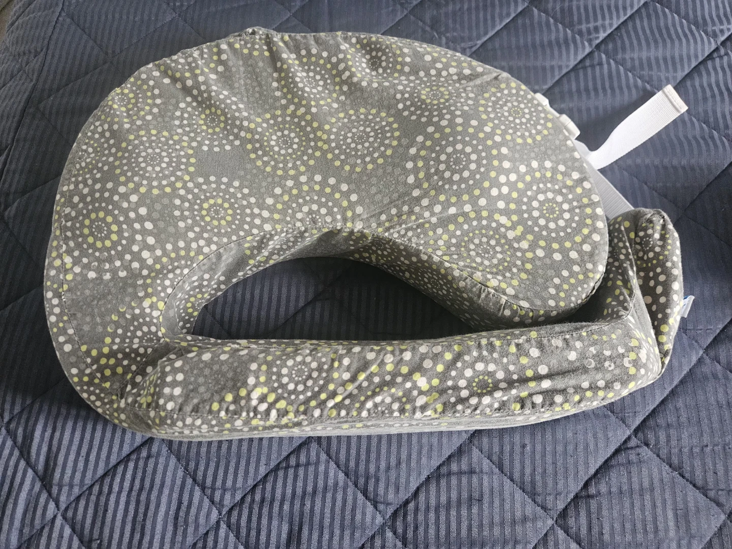 Nursing Pillow - photo 3