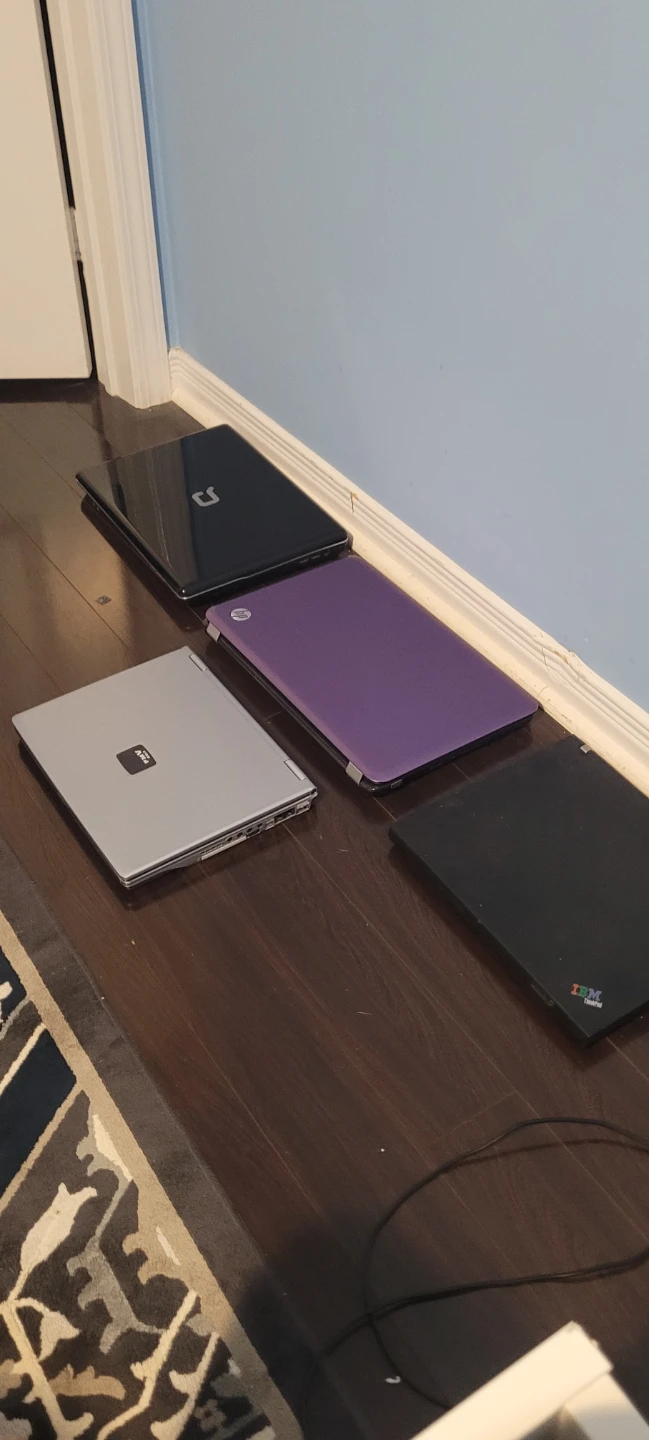 Old laptops - photo 2