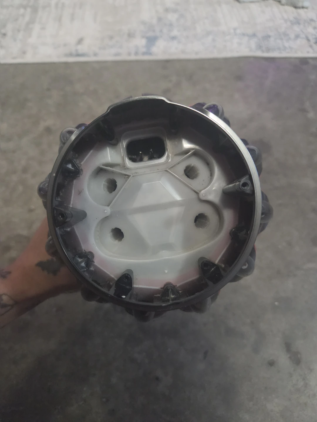 Genuine Dyson V10 cyclone for Cordless Vacuum Clean - photo 5