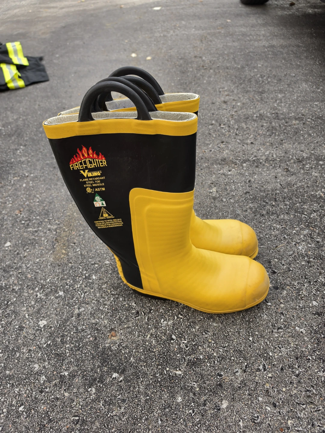 Firefighter Bunker Gear Set with Helmet and Boots - photo 3