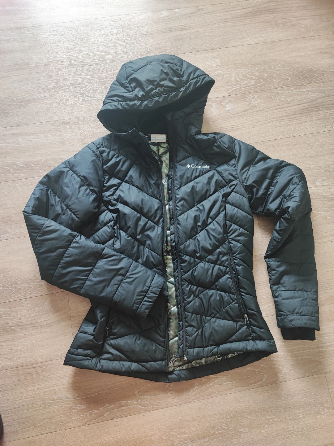 Columbia Black Winter Jacket XS