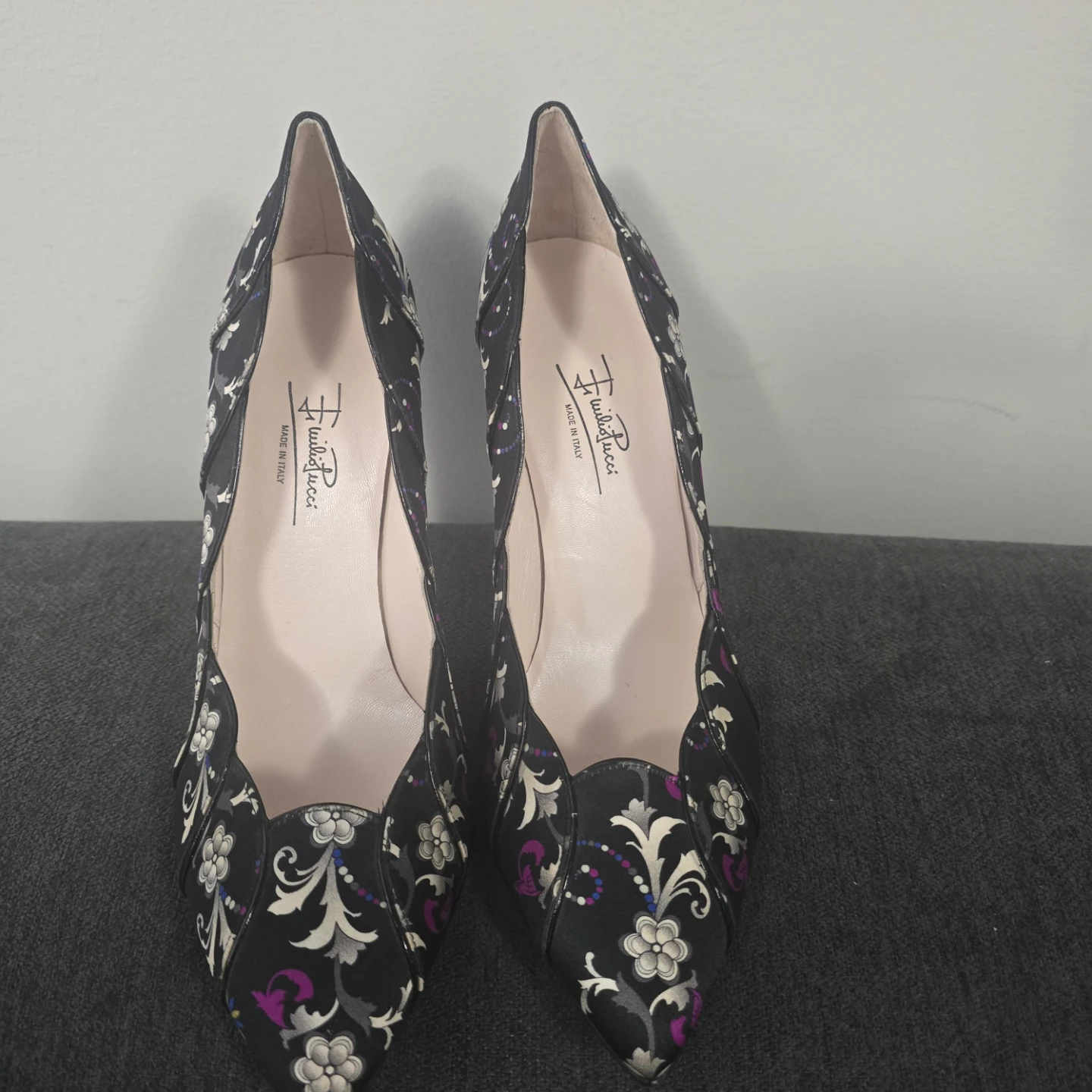 Emilio Pucci Floral Damask Pointed Toe Pumps - Size 36 - photo 2
