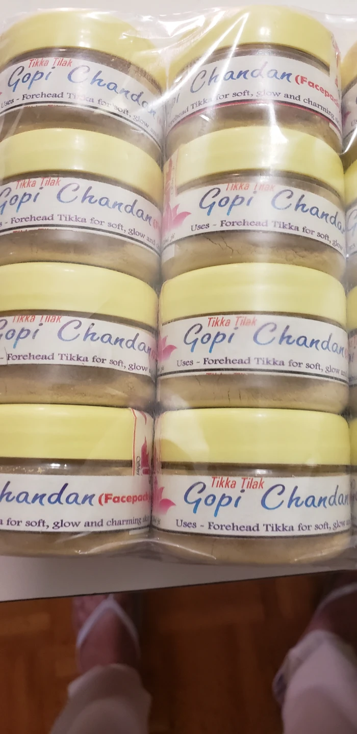 Gopi Chandan Tikka Tilak Facepack Jars
