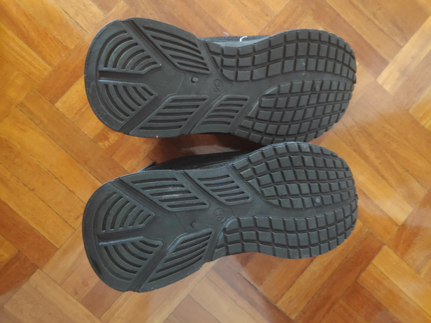 2 Pair of Sneakers (Never Used) - photo 2