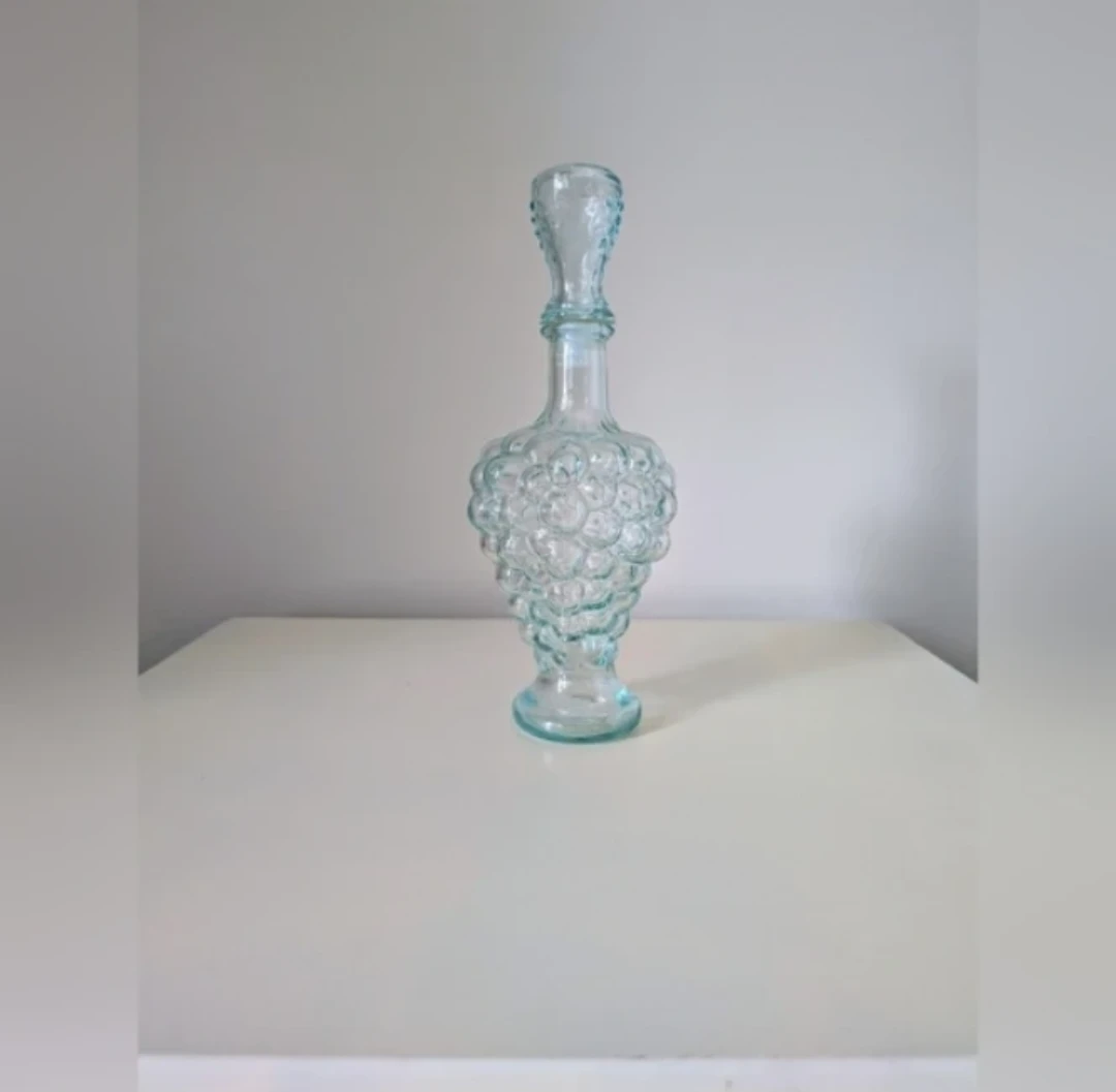 Vintage Grape Motif Glass Bottle 🏈 - photo 2