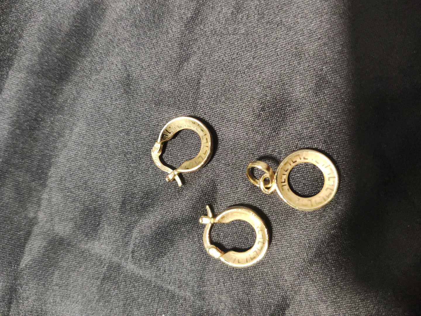 Gold Tone Hoop Earrings and Pendant Set - photo 2