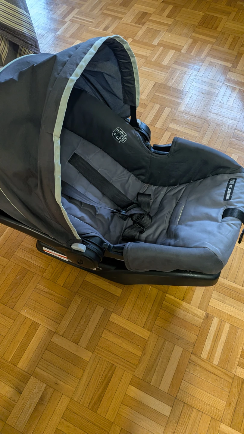 Graco SnugRide 30 Click Connect Infant Car Seat - photo 3