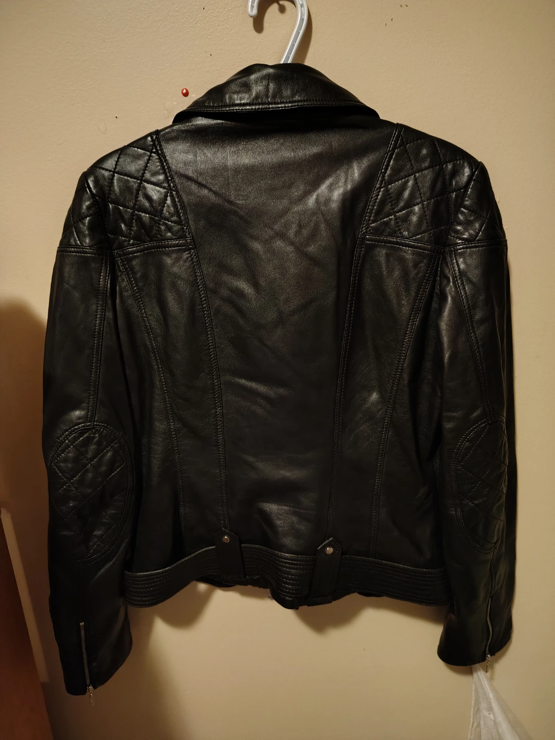 Danier Black Leather Jacket - photo 2