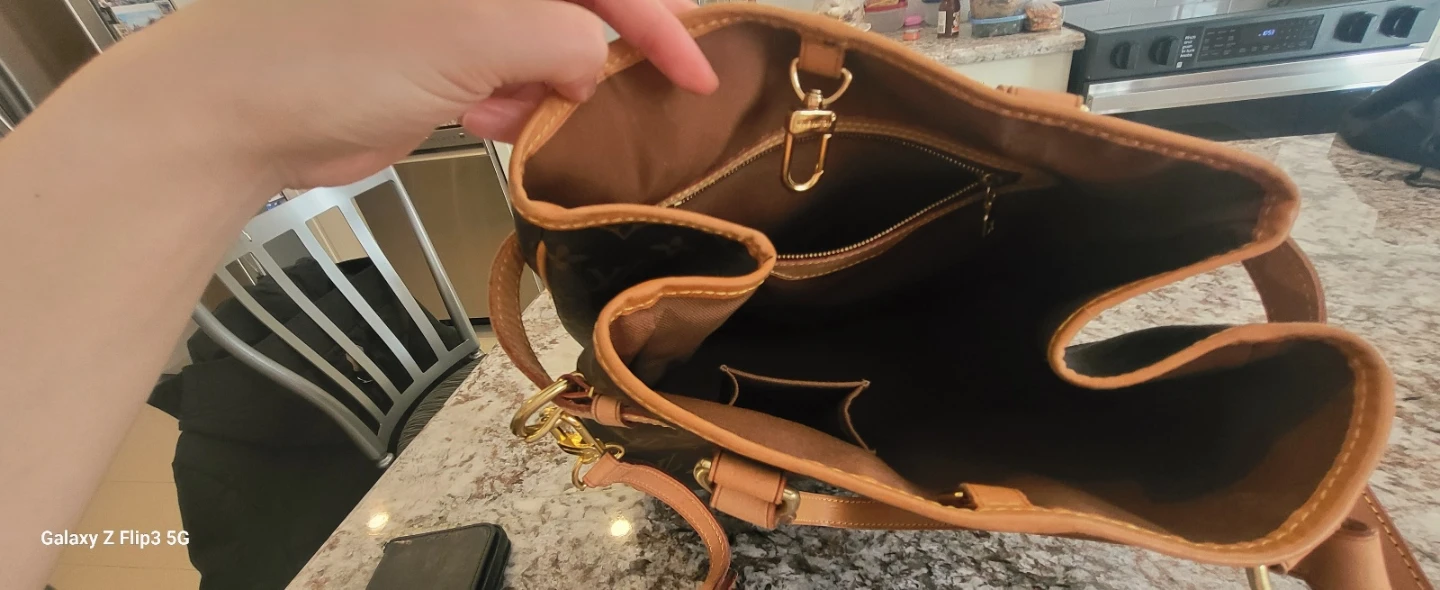 Louis Vuitton Monogram Leather Tote Bag - photo 5