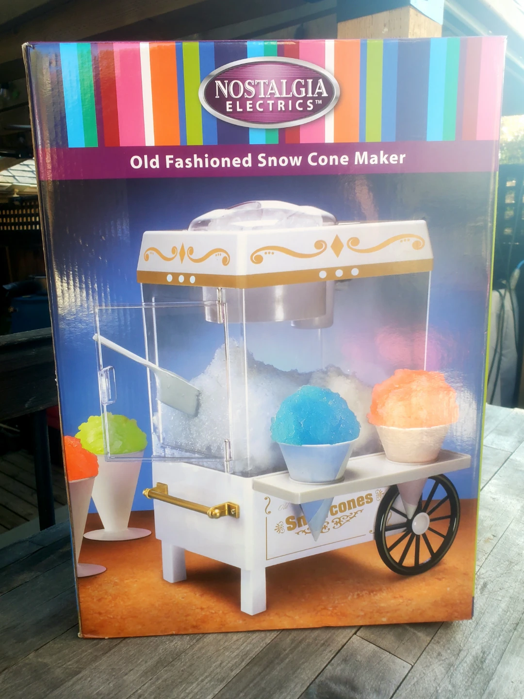 BNIB - Nostalgia Electrics Vintage Snow Cone Maker