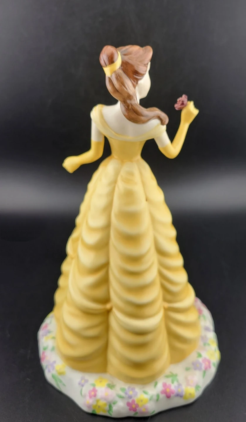 Royal Doulton Disney Showcase Belle Figurine - photo 2