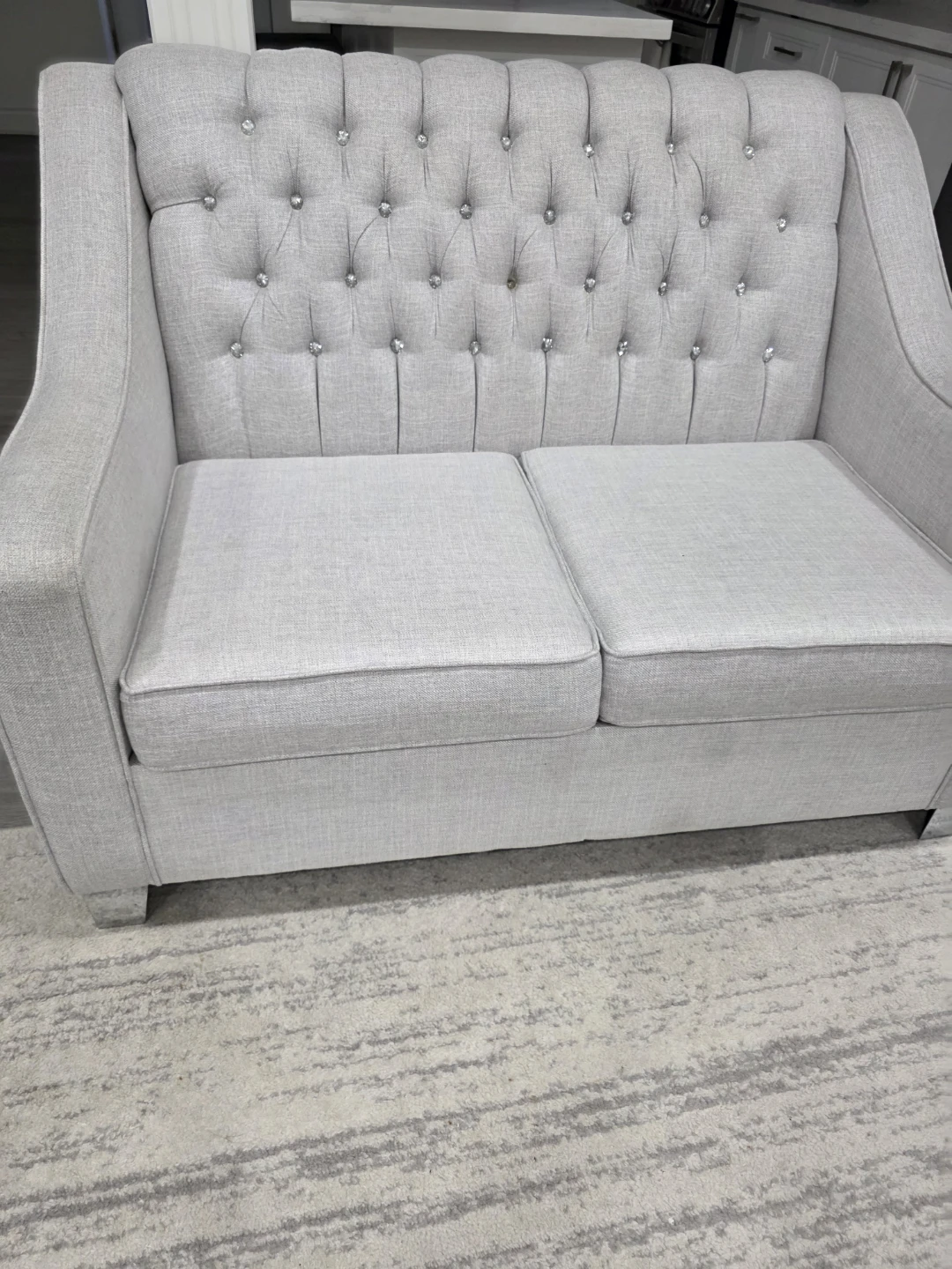 Light Grey Tufted Sofa - photo 4