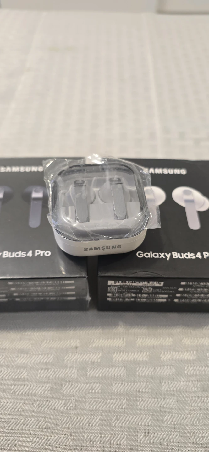 Galaxy Buds4 Pro