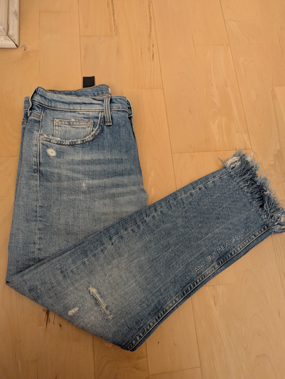 Zara Woman Embroidered Frayed Hem Distressed Jeans