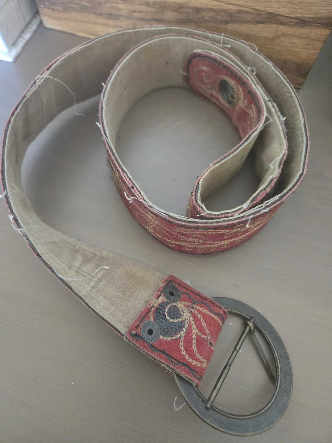 Old handmade embroidered suede-canvas belt - photo 3