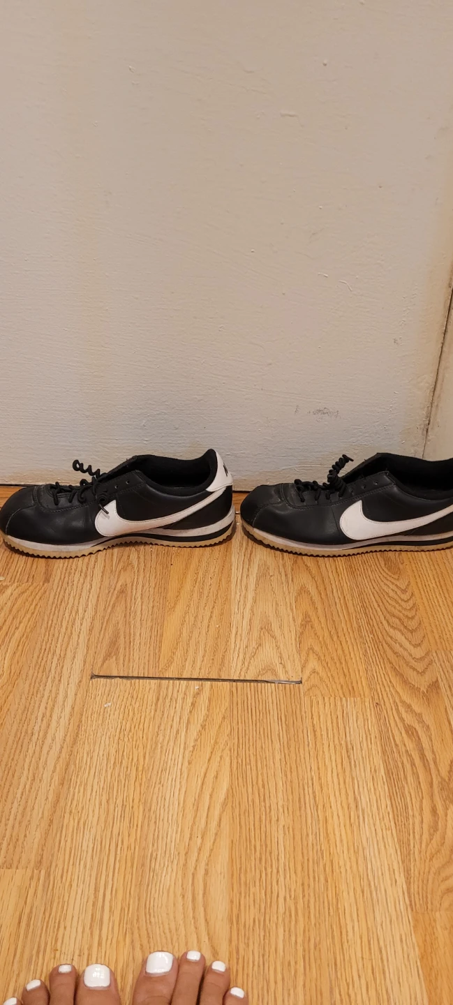 Nike Cortez Sneakers Black and White - photo 3