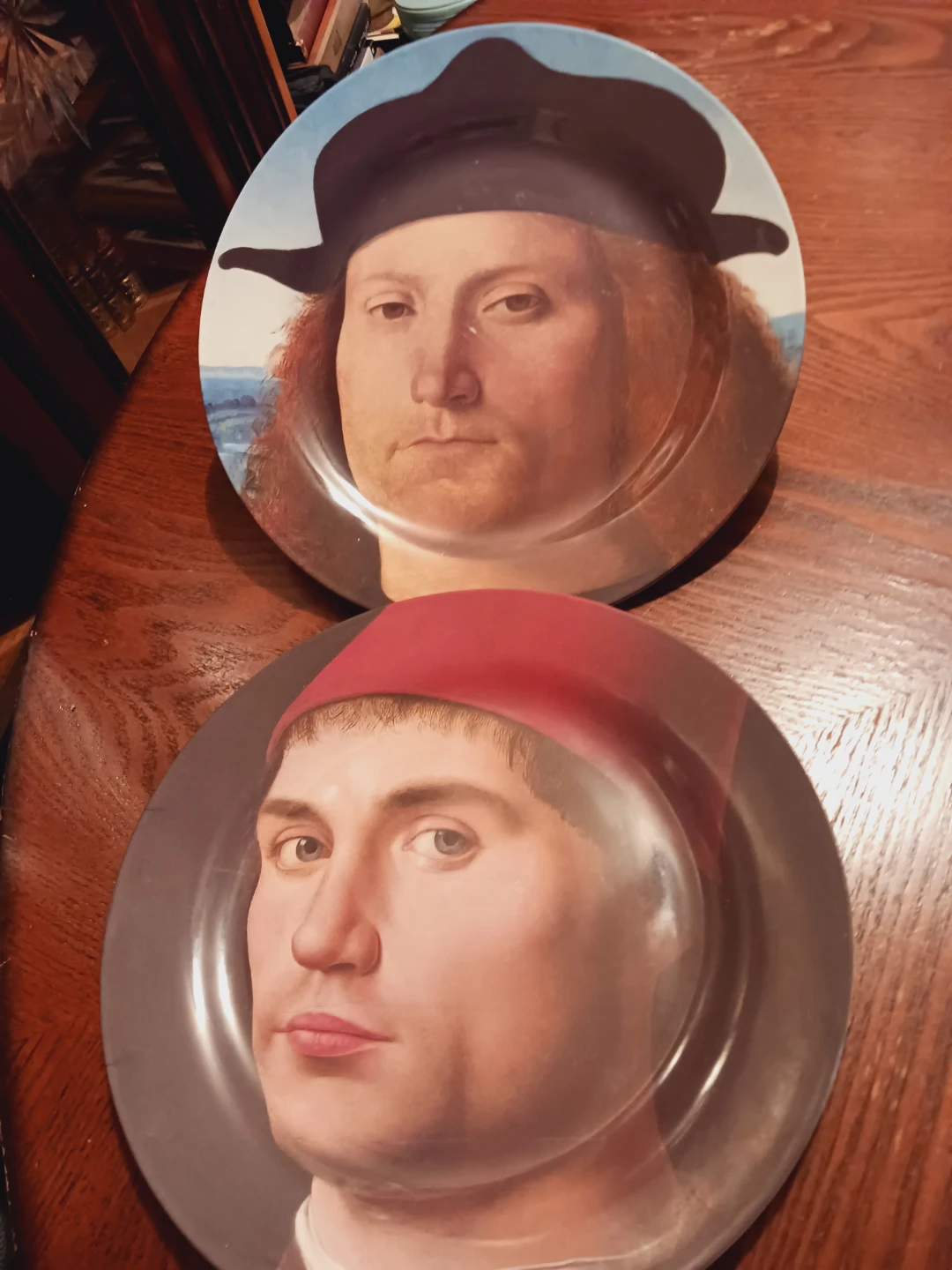 Set of Two Renaissance Portrait Plates